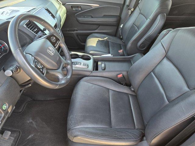 used 2022 Honda Pilot car, priced at $27,992