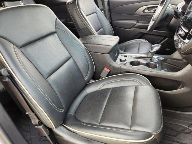 used 2022 Chevrolet Traverse car, priced at $36,828