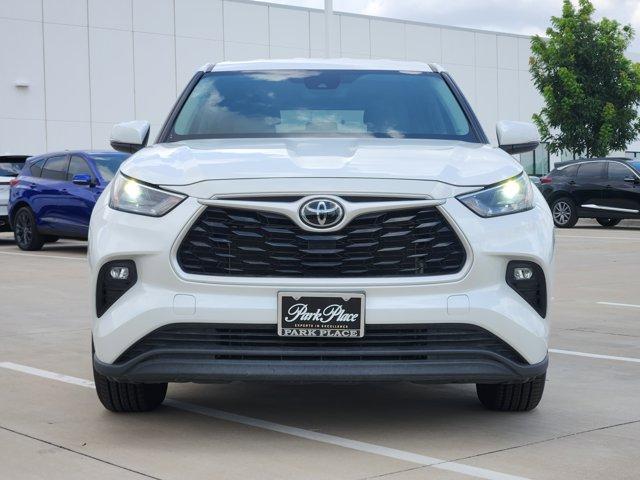 used 2023 Toyota Highlander car, priced at $31,911