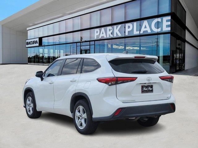 used 2023 Toyota Highlander car, priced at $31,911