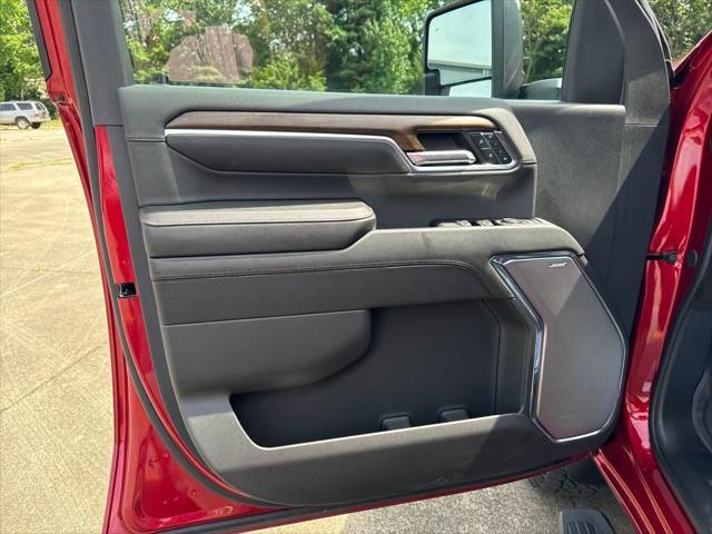 used 2024 Chevrolet Silverado 3500 car, priced at $79,980