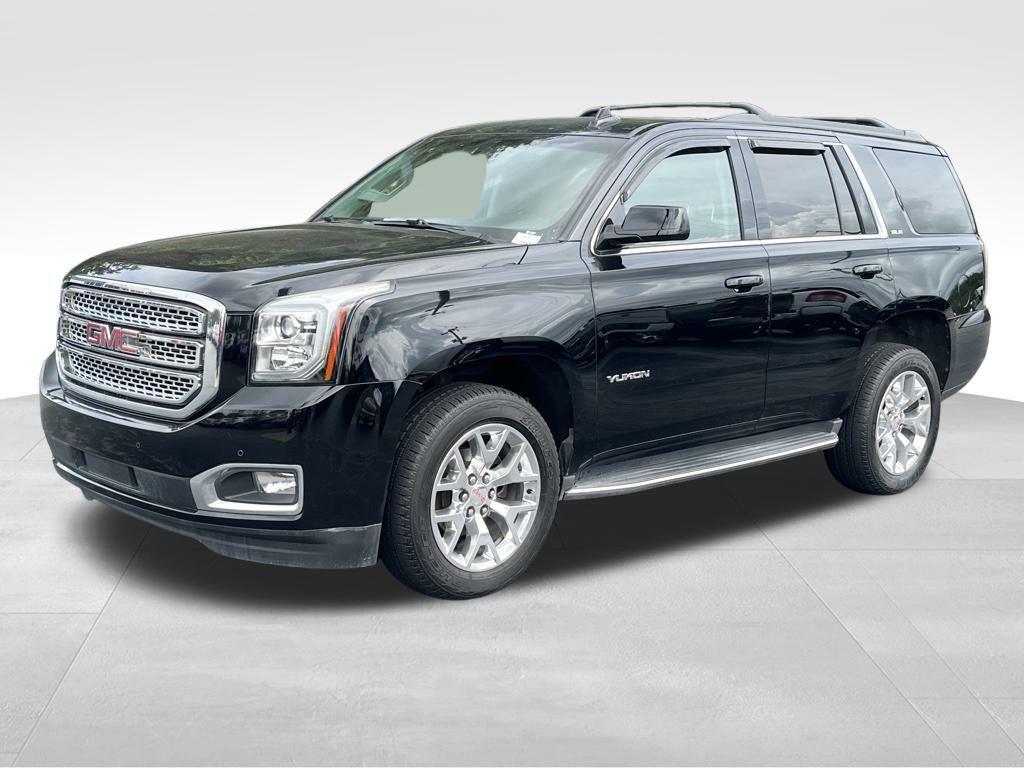 used 2017 GMC Yukon car, priced at $27,324