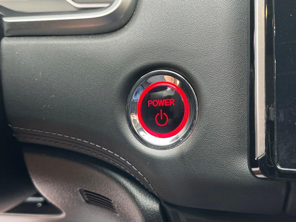 used 2018 Honda Clarity Plug-In Hybrid car, priced at $19,998
