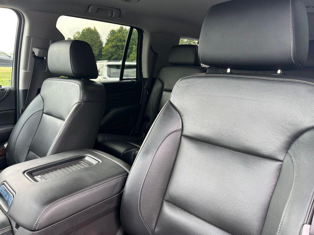 used 2017 GMC Yukon car, priced at $27,999