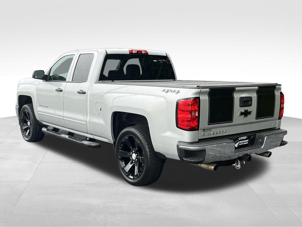 used 2015 Chevrolet Silverado 1500 car, priced at $21,448