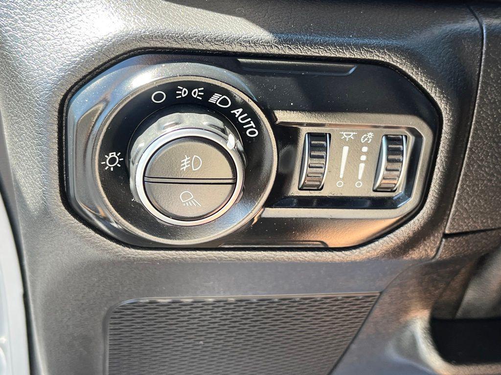 used 2021 Jeep Gladiator car, priced at $24,999