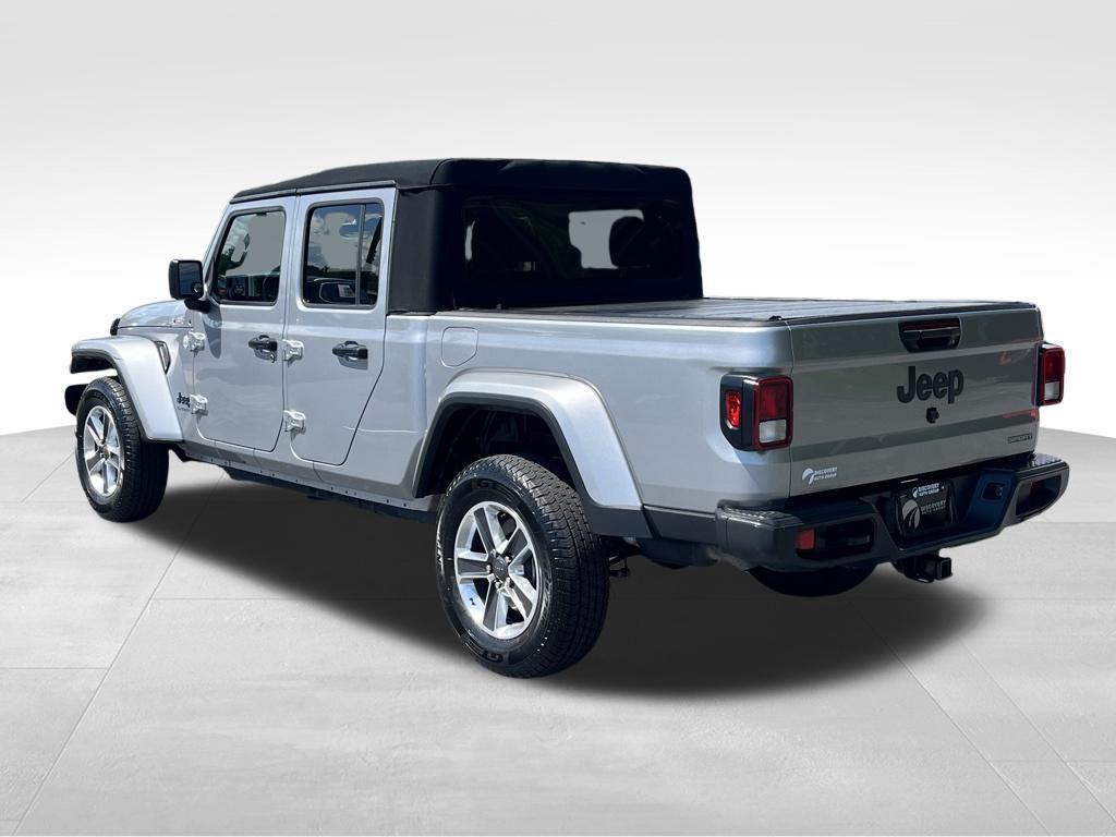 used 2021 Jeep Gladiator car, priced at $24,999