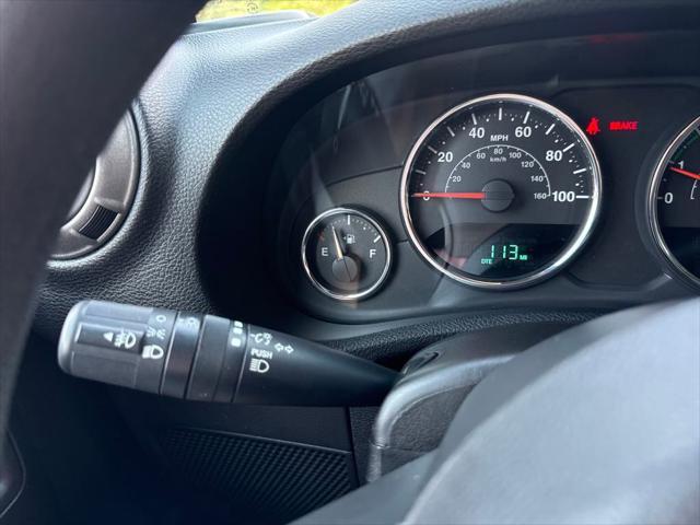 used 2015 Jeep Wrangler Unlimited car, priced at $20,705