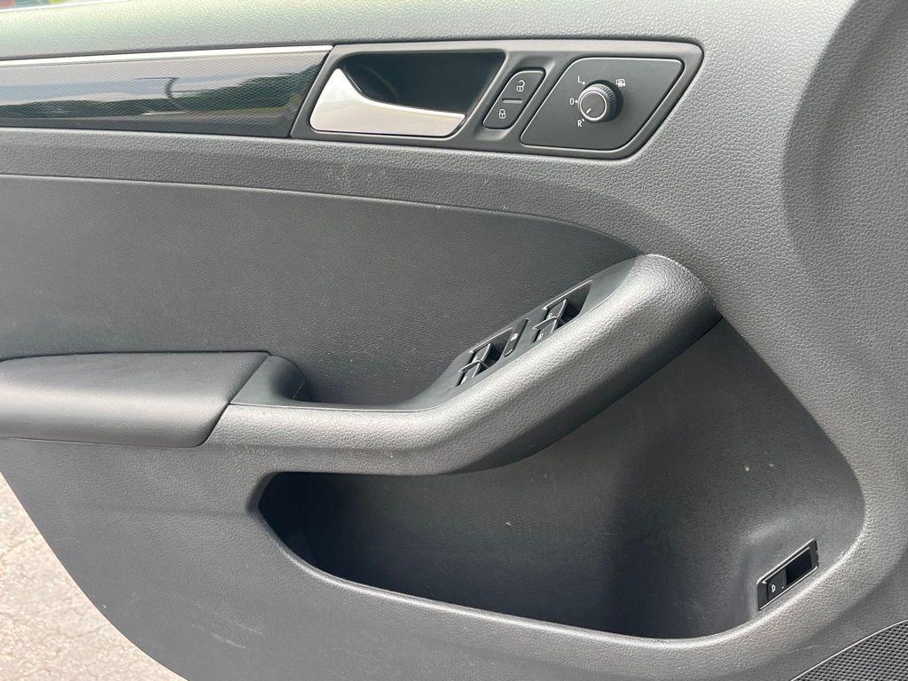used 2017 Volkswagen Jetta car, priced at $12,900