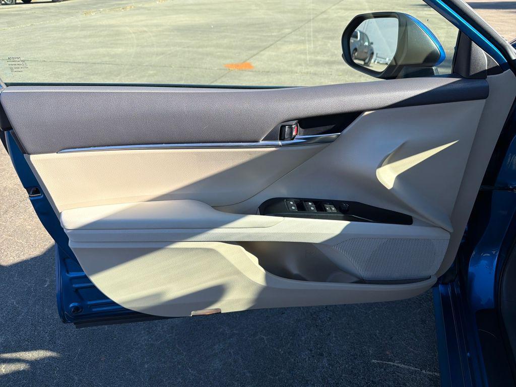 used 2019 Toyota Camry car, priced at $19,537