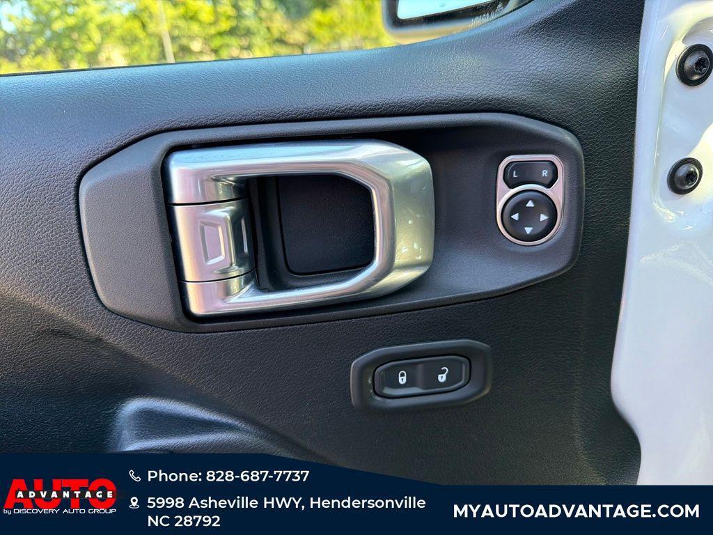 used 2021 Jeep Wrangler Unlimited car, priced at $28,702