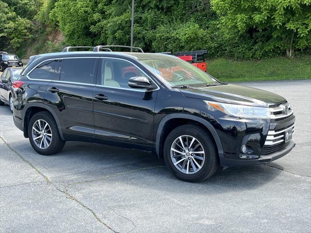 used 2018 Toyota Highlander car, priced at $24,850