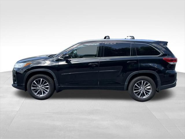 used 2018 Toyota Highlander car, priced at $24,270