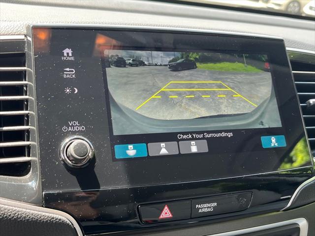 used 2021 Honda Pilot car, priced at $29,349