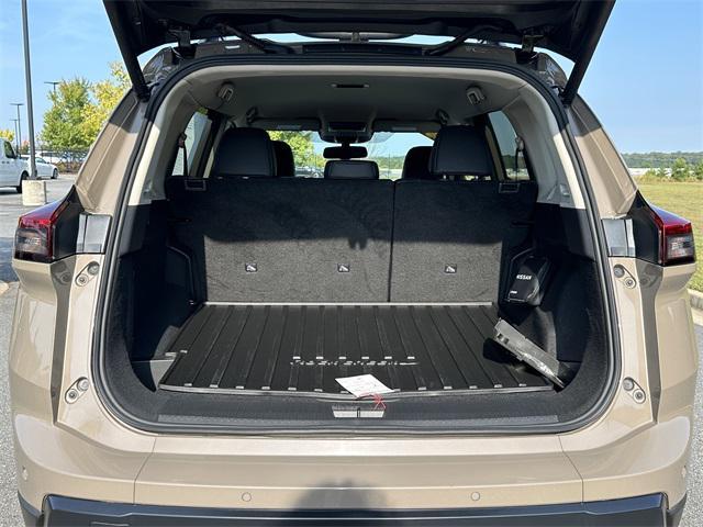 used 2025 Nissan Rogue car, priced at $33,331