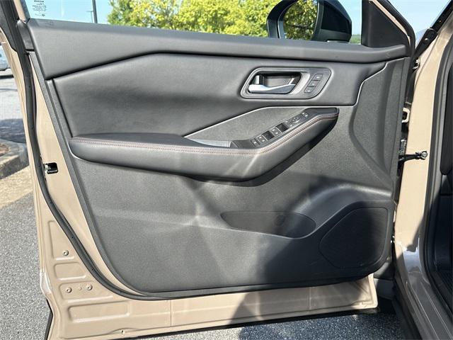 used 2025 Nissan Rogue car, priced at $33,331