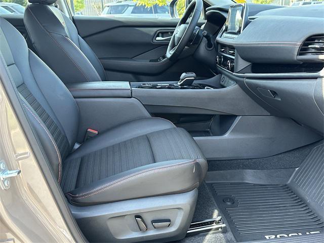 used 2025 Nissan Rogue car, priced at $33,331
