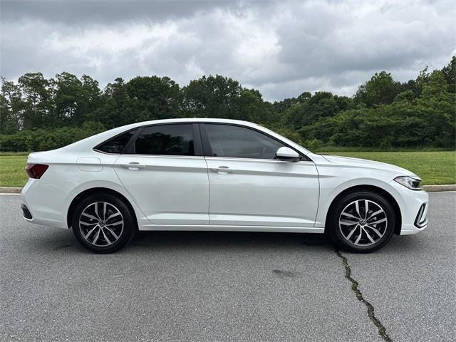 used 2025 Volkswagen Jetta car, priced at $24,678