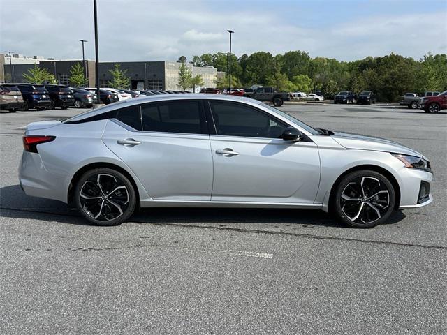 new 2024 Nissan Altima car, priced at $33,135