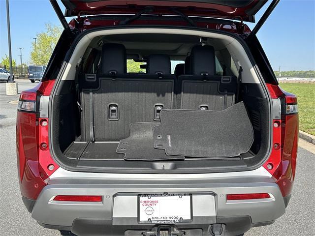 used 2024 Nissan Pathfinder car, priced at $43,510