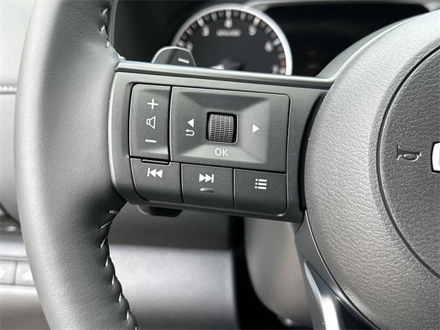 new 2025 Nissan Pathfinder car, priced at $37,612