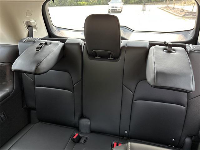new 2025 Nissan Pathfinder car, priced at $45,109