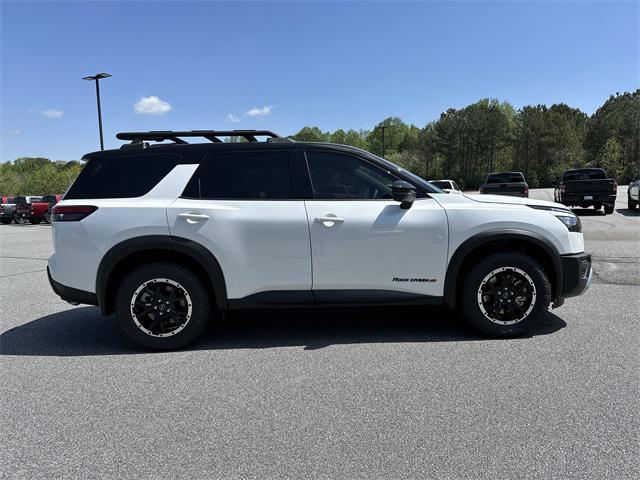 new 2025 Nissan Pathfinder car, priced at $43,237