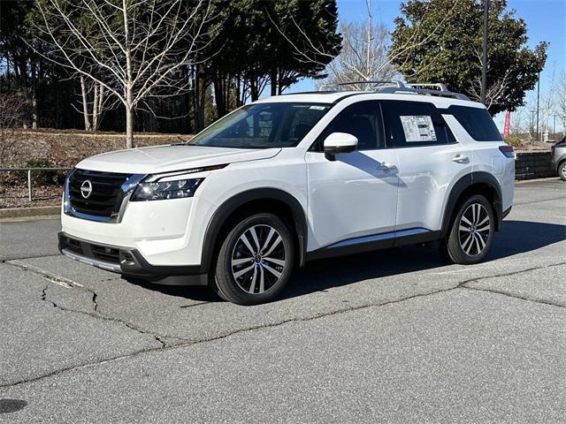 new 2025 Nissan Pathfinder car, priced at $50,213