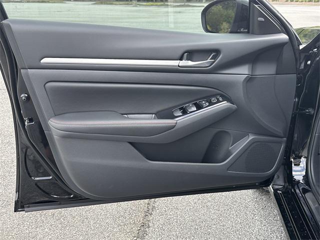 new 2025 Nissan Altima car, priced at $31,137