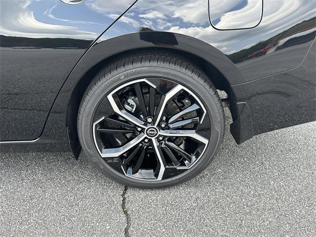 new 2025 Nissan Altima car, priced at $31,137