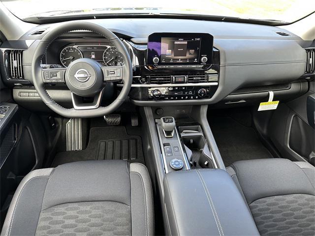new 2025 Nissan Pathfinder car, priced at $42,300
