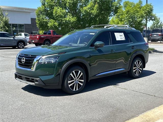 new 2024 Nissan Pathfinder car, priced at $51,310