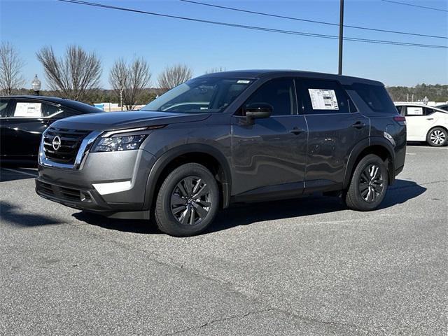 new 2025 Nissan Pathfinder car, priced at $34,748