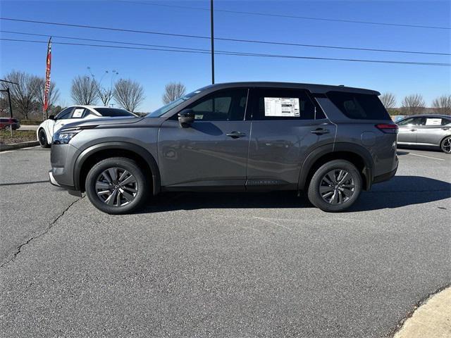 new 2025 Nissan Pathfinder car, priced at $34,748