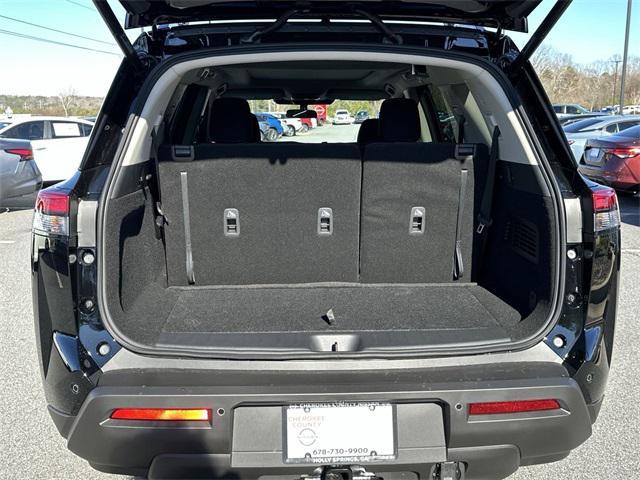 new 2025 Nissan Pathfinder car, priced at $40,704