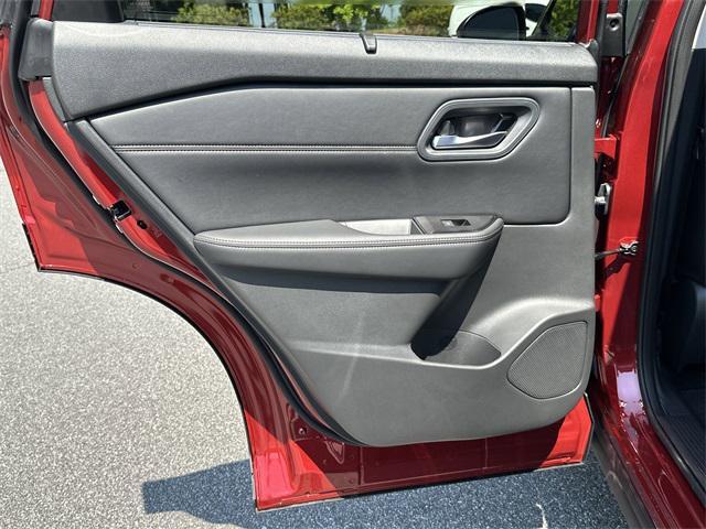new 2025 Nissan Rogue car, priced at $30,399