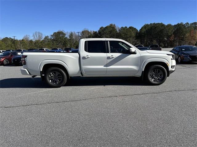 new 2025 Nissan Frontier car, priced at $38,404