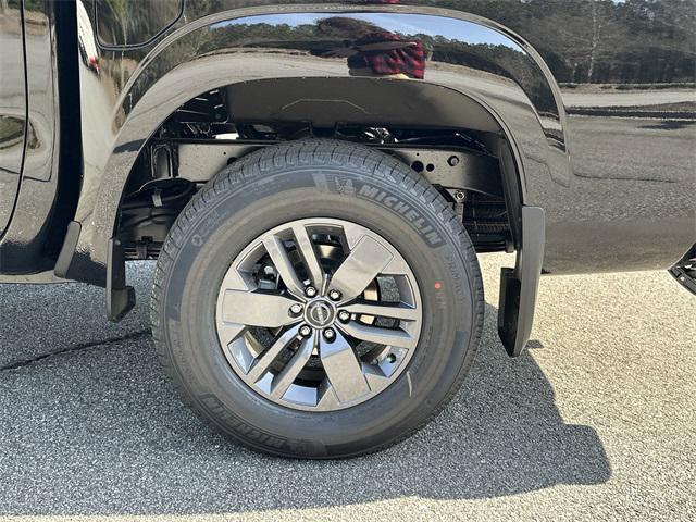 new 2025 Nissan Frontier car, priced at $40,736