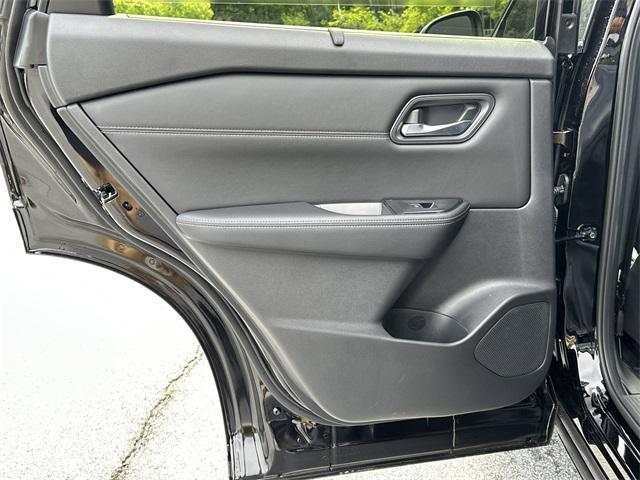 new 2025 Nissan Rogue car, priced at $34,985