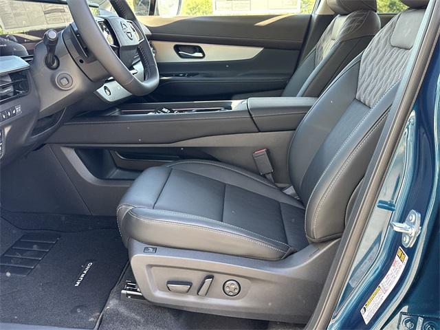 new 2025 Nissan Murano car, priced at $50,678
