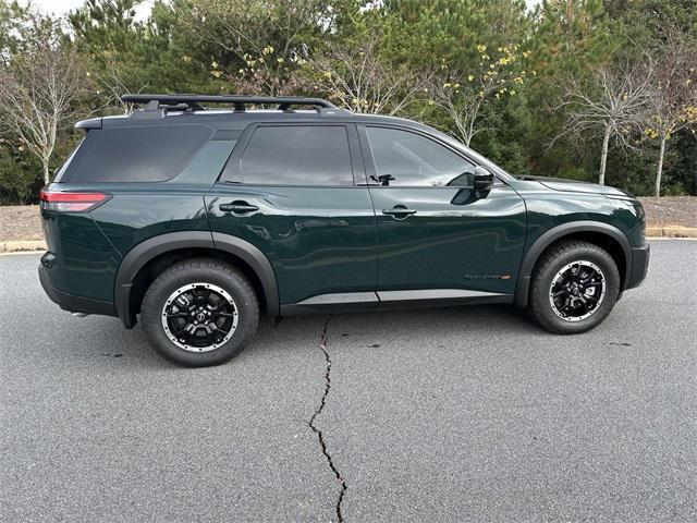 new 2025 Nissan Pathfinder car, priced at $43,837