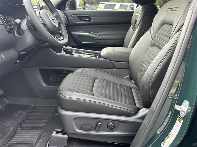 new 2025 Nissan Pathfinder car, priced at $43,837