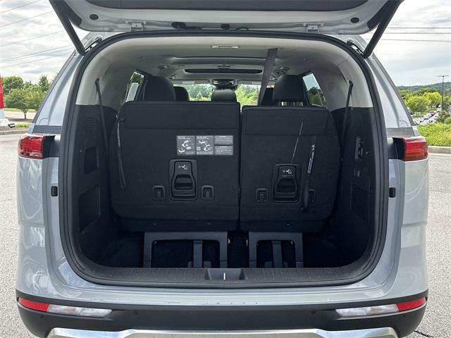 used 2024 Kia Carnival car, priced at $44,981