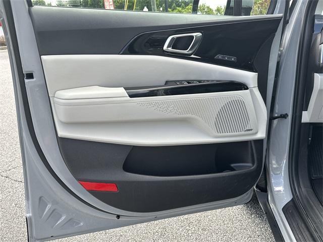 used 2024 Kia Carnival car, priced at $44,981