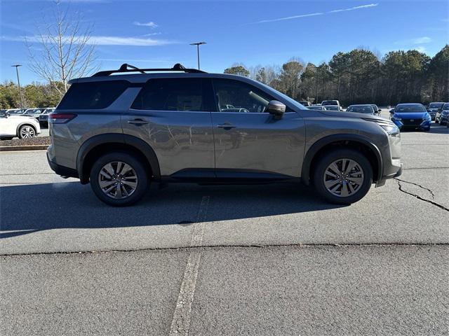 new 2025 Nissan Pathfinder car, priced at $39,704