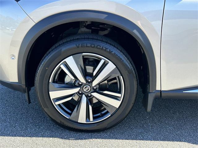 used 2021 Nissan Rogue car, priced at $23,936
