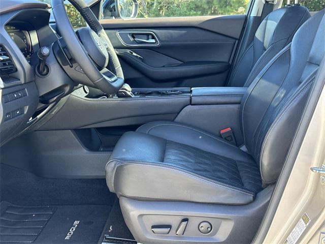 used 2021 Nissan Rogue car, priced at $23,936
