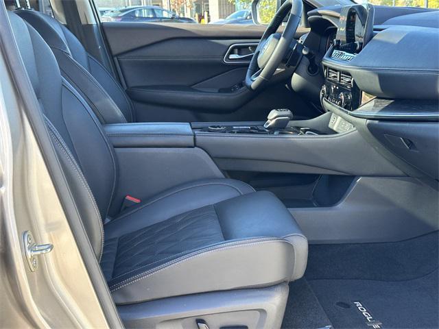 used 2021 Nissan Rogue car, priced at $23,936