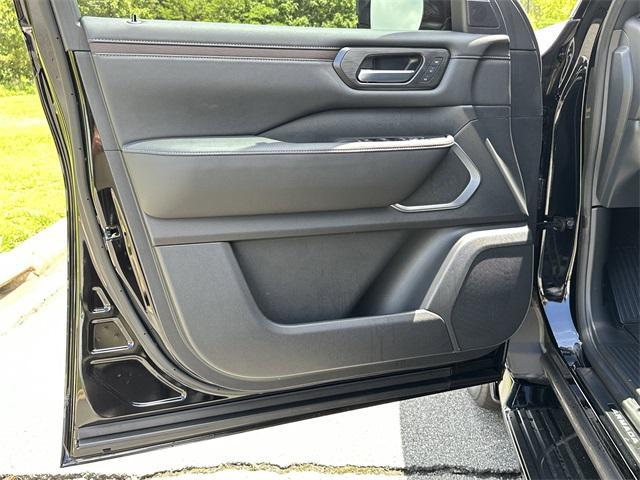 new 2025 Nissan Armada car, priced at $81,103