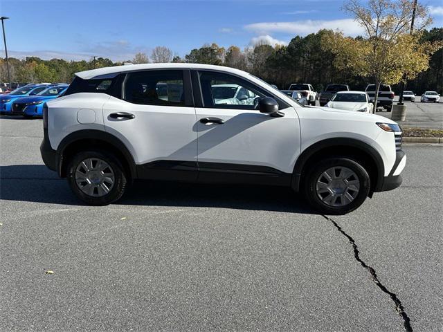 new 2025 Nissan Kicks car, priced at $21,325